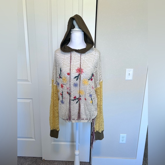 BellanBlue Crochet Detail Hoodie Floral Braided Rope Tassels at waist & neck - Picture 4 of 14